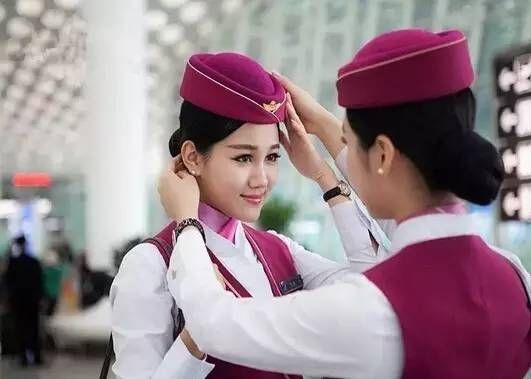 空中乘务员